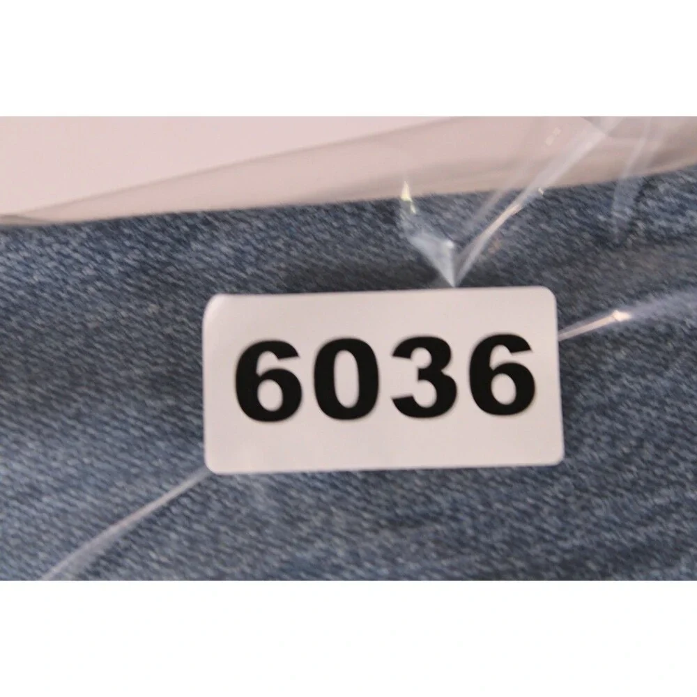 Levi's 559 Relaxed Straight Fit Jeans Mens 34x34 Medium Stonewash Ease NWT